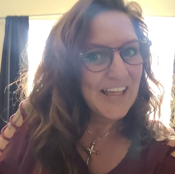 Meet your Posher, Sarah - Picture 5 of 8